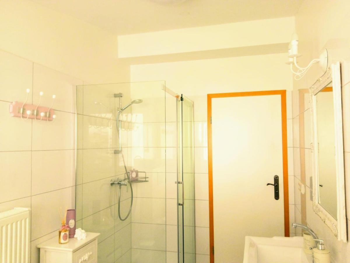 Romantic Style Apartment Titisee-Neustadt Exterior foto